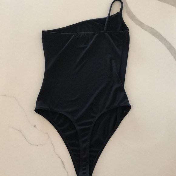 Leith Black Asymmetrical Bodysuit Size XXSmall - Picture 4 of 4